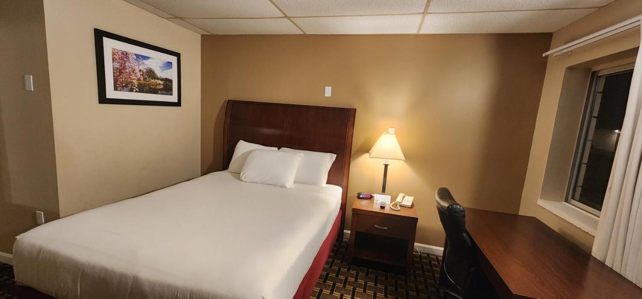 Nashoba Valley Inn & Suites Ayer Ngoại thất bức ảnh