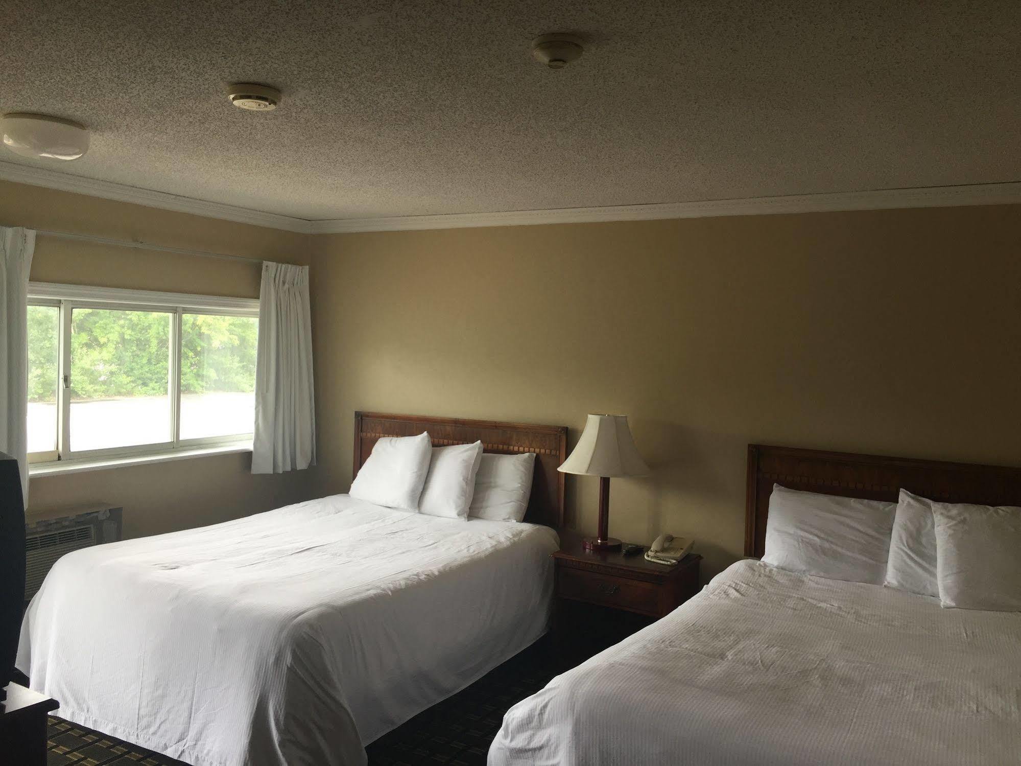 Nashoba Valley Inn & Suites Ayer Ngoại thất bức ảnh