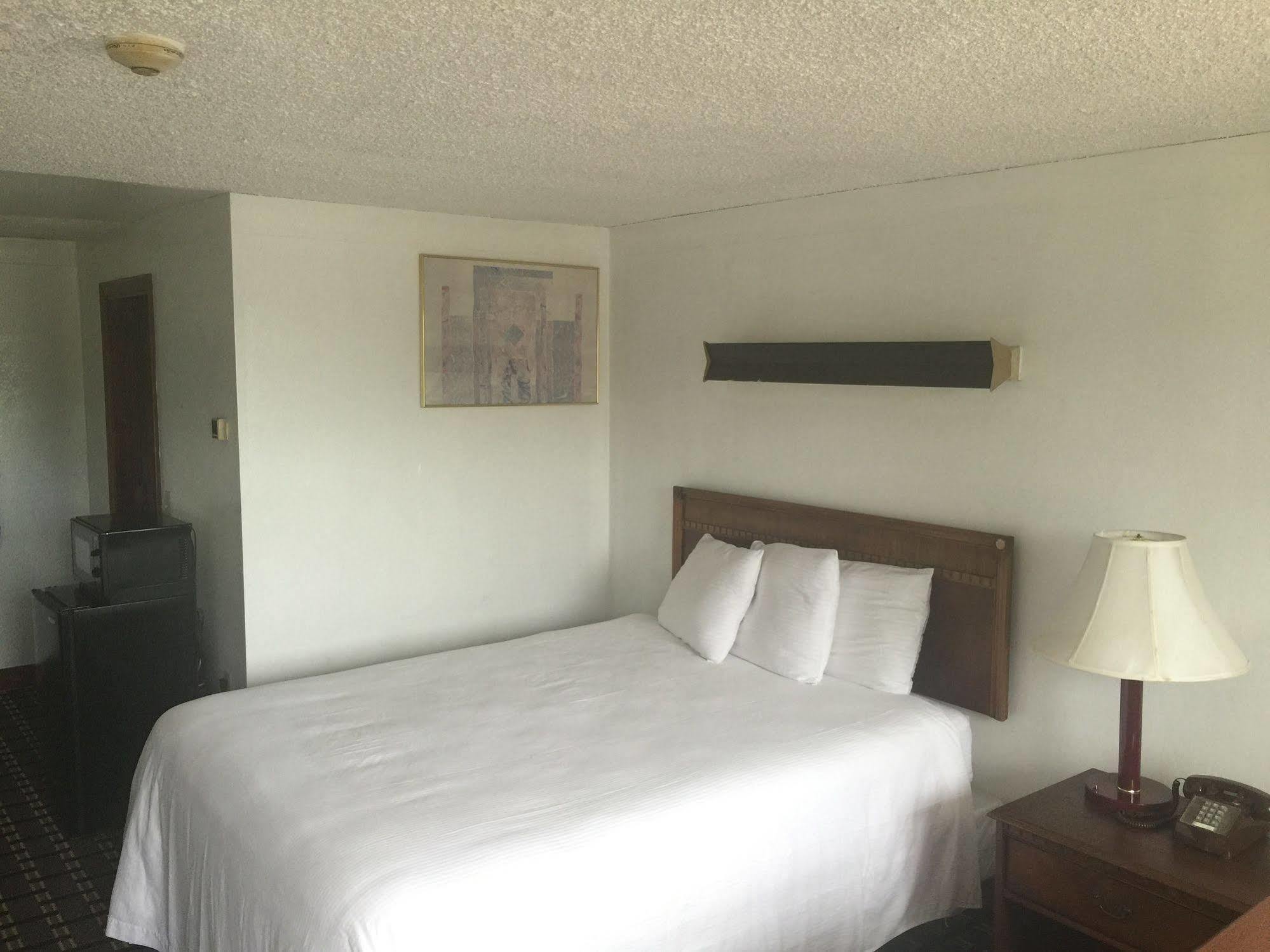 Nashoba Valley Inn & Suites Ayer Ngoại thất bức ảnh