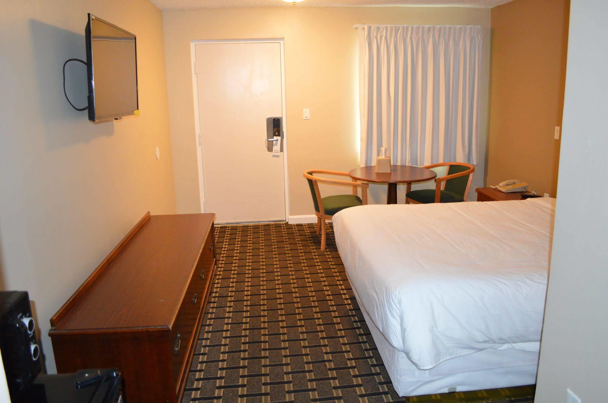 Nashoba Valley Inn & Suites Ayer Ngoại thất bức ảnh